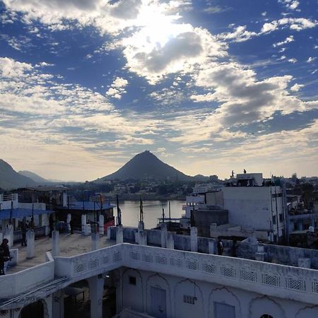 Varah Square Guest House Pushkar Extérieur photo