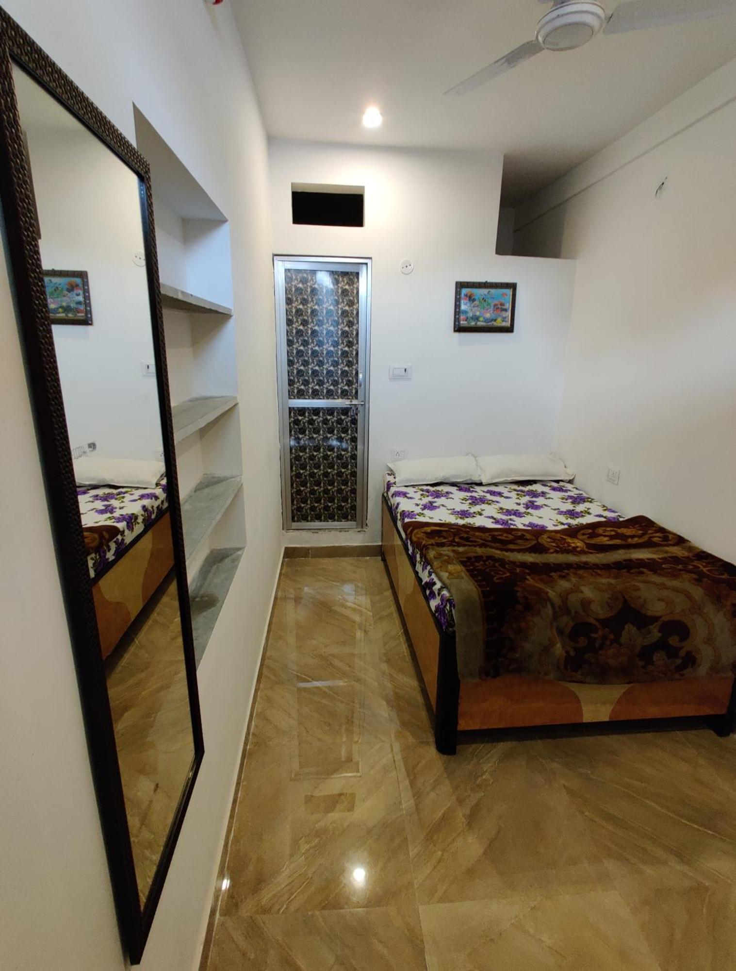 Varah Square Guest House Pushkar Chambre photo