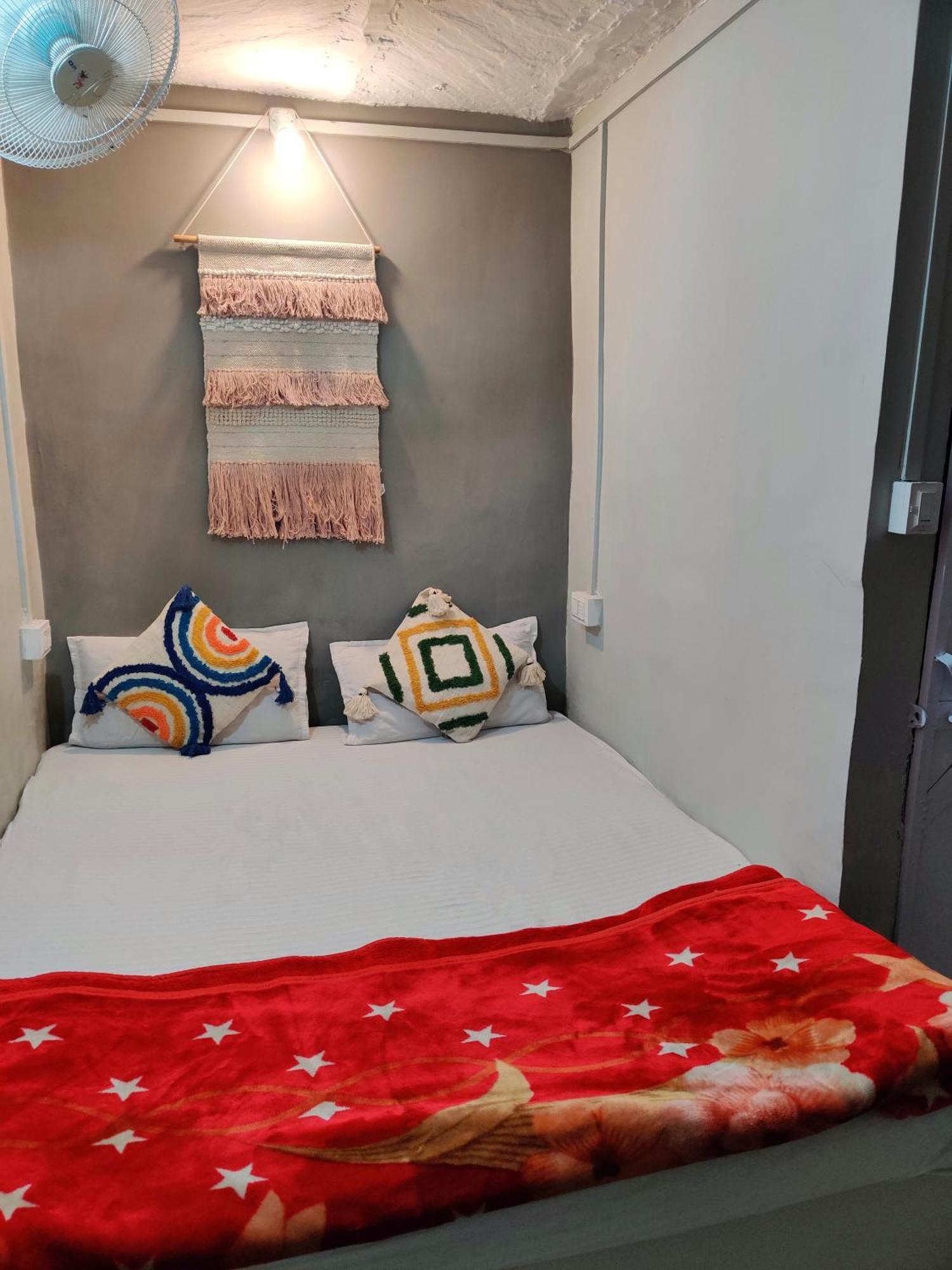 Varah Square Guest House Pushkar Chambre photo