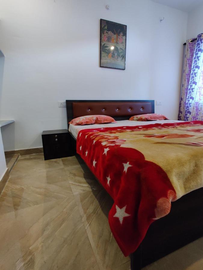 Varah Square Guest House Pushkar Extérieur photo