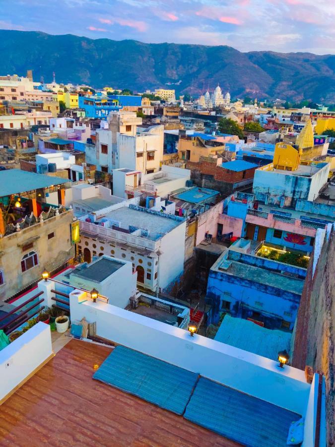 Varah Square Guest House Pushkar Extérieur photo