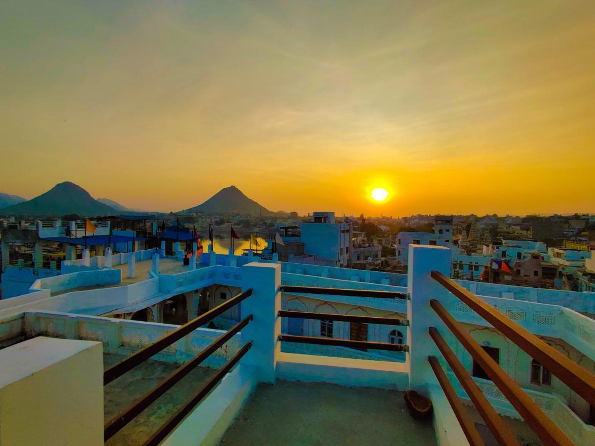 Varah Square Guest House Pushkar Extérieur photo